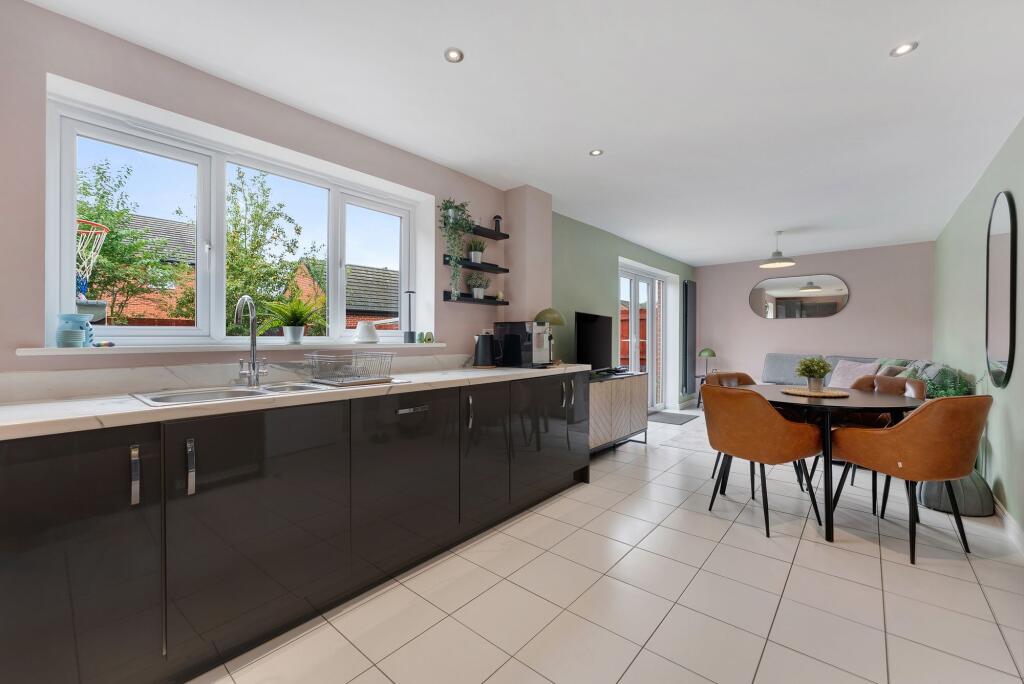 House in Widnes, Halton - View 4