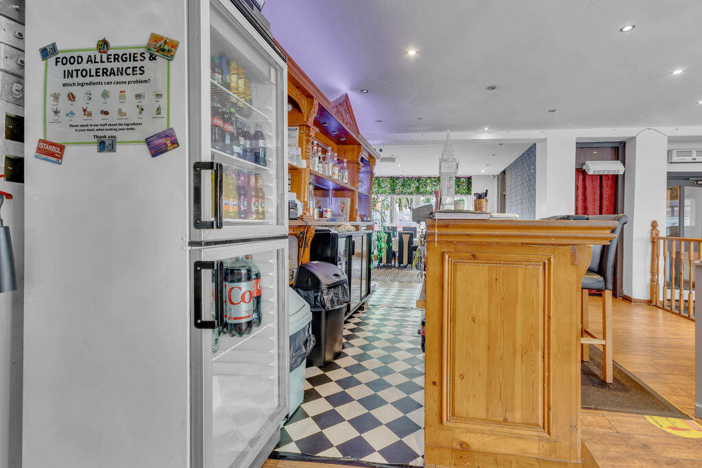 House in Rochdale, Greater Manchester - View 5