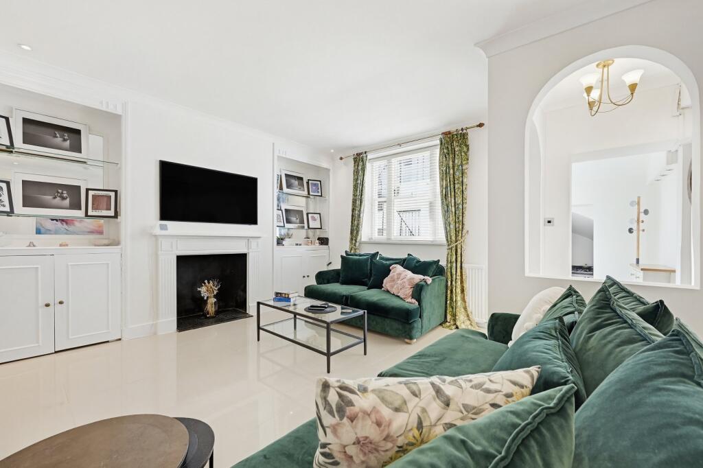 Main image of property: Cumberland Street,
Pimlico, SW1V