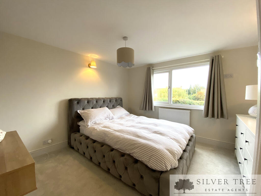 House in Seamer - More