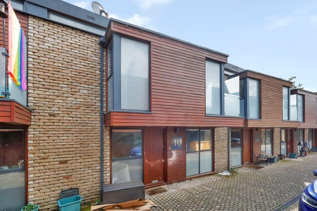 Main image of property: Newbury Mews, London, NW5