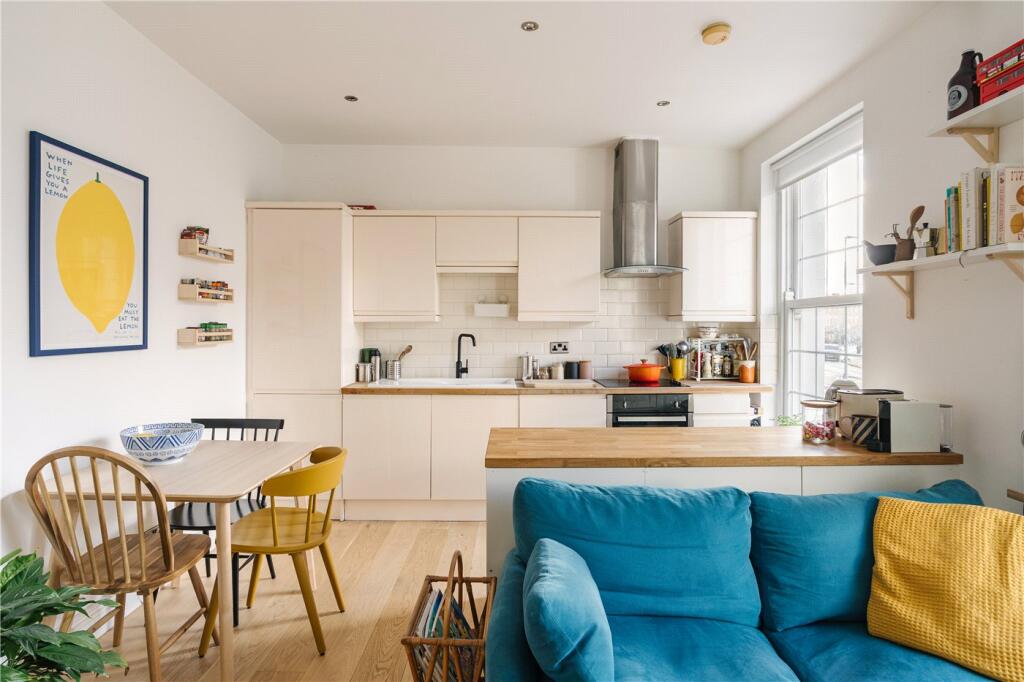Main image of property: Albion Road, London, N16
