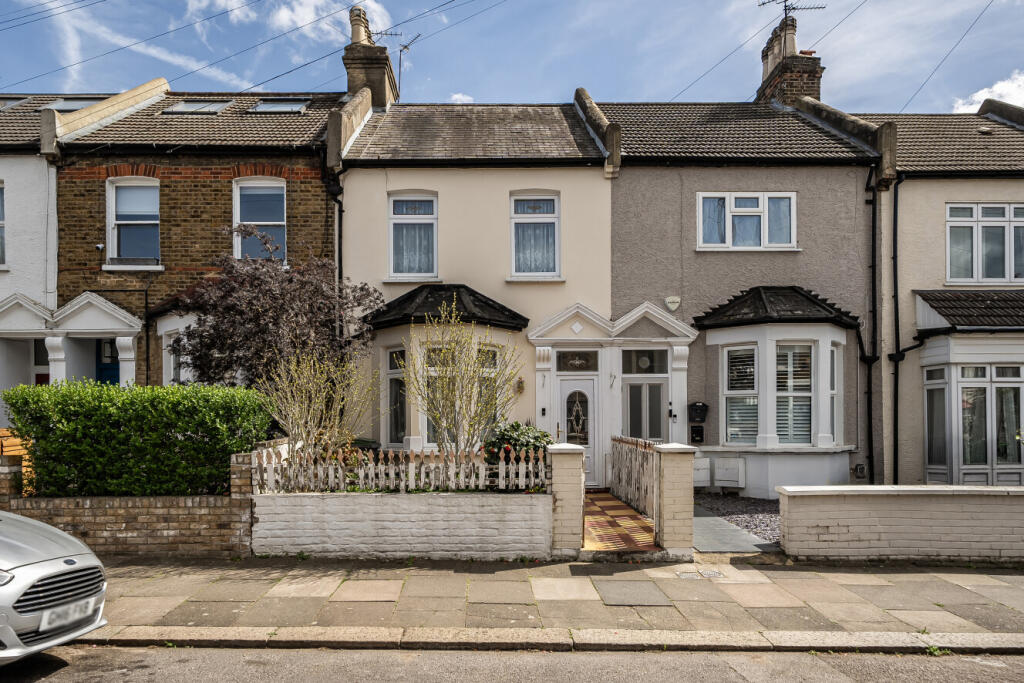 Main image of property: Selborne Road, Wood Green, London, N22