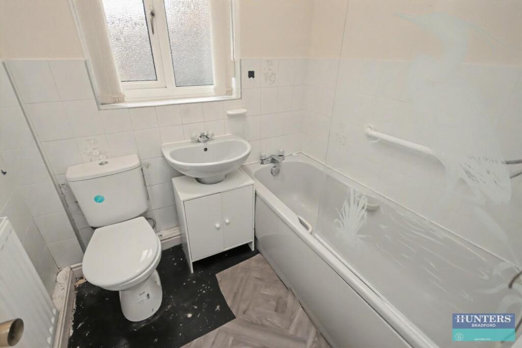 Additional image 15 of Penny Hill Drive Clayton, Bradford, BD14 6NH