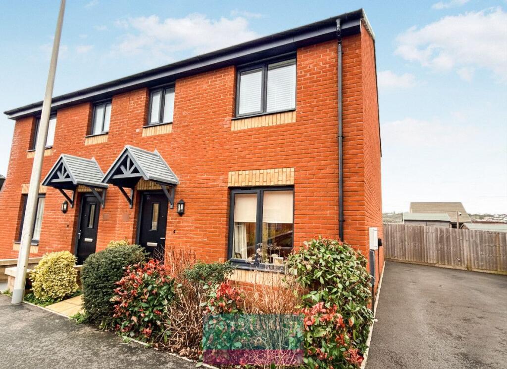 3-bed semi-detached on Exeter,EX1 3UU, £325,000