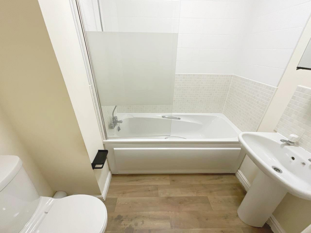 Apartment in Coventry, Bannerbrook Park, Eastern Green - View 4