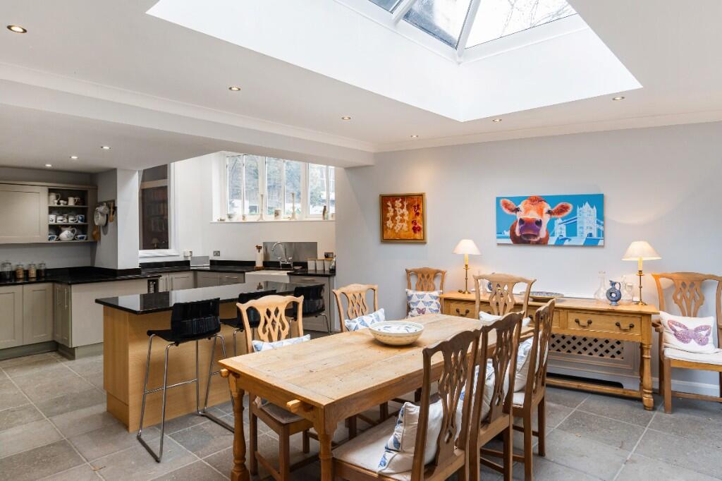 Main image of property: Church Street, London, TW7
