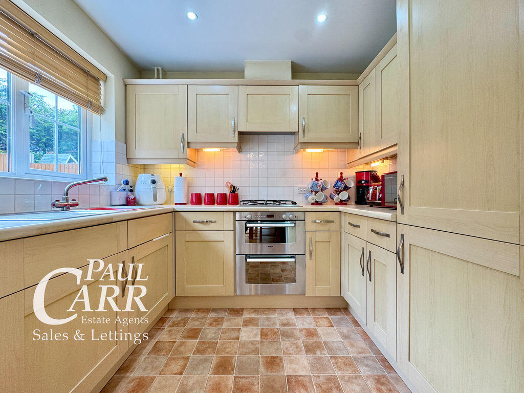 Farmstead Close, Sutton Coldfield, B75 5UG photo 4
