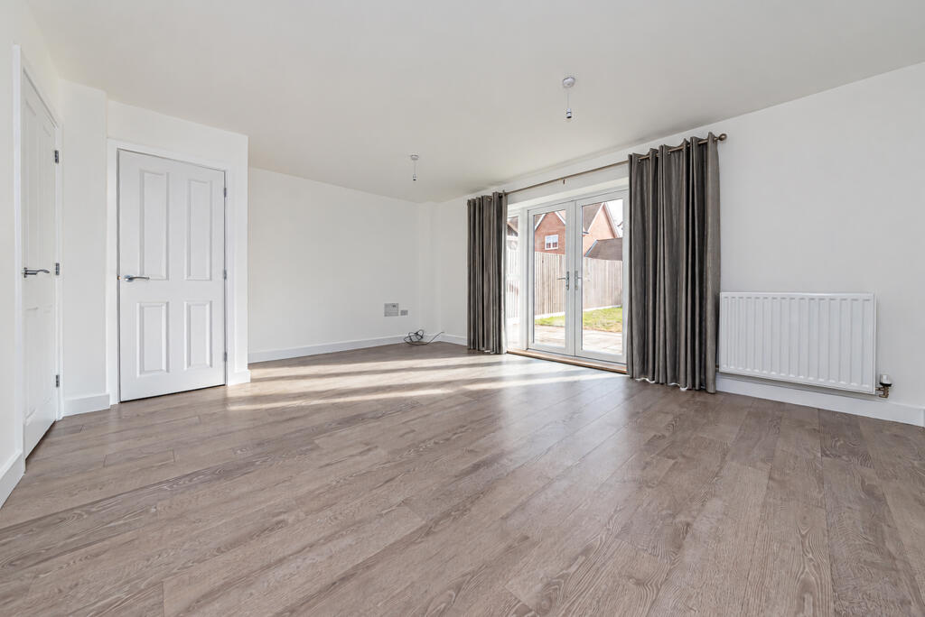 3-bed detached on Readwin Cresent, £600,000