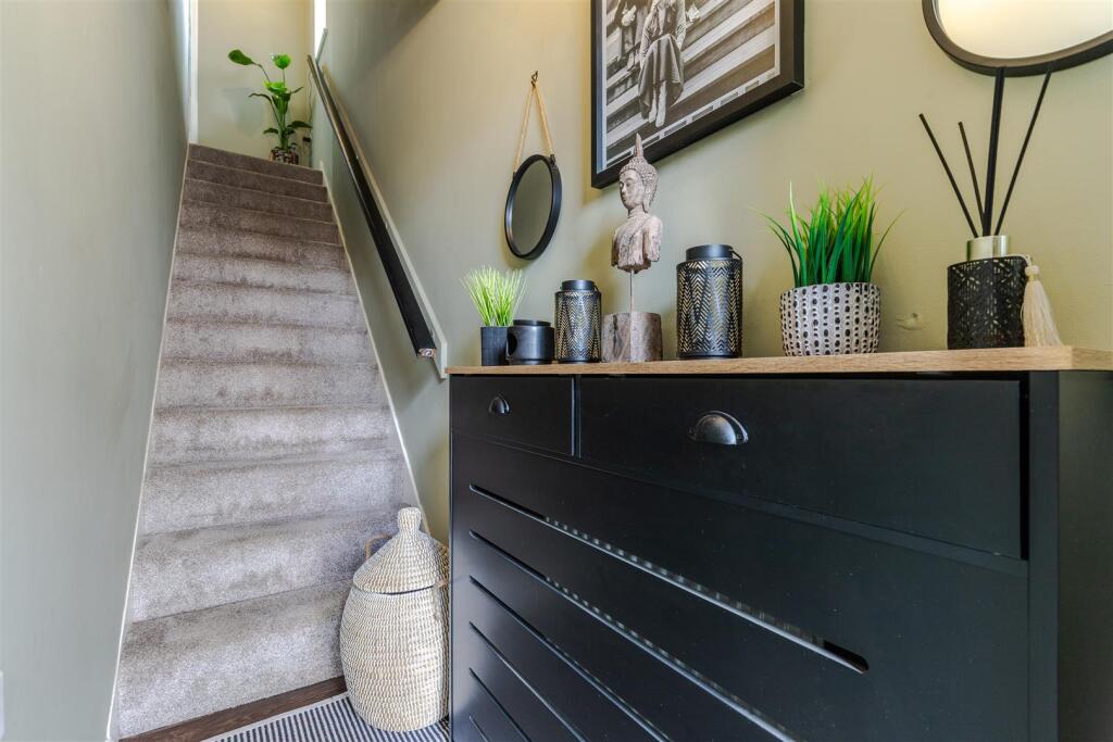 Apartment in Scunthorpe, New Brumby - View 5