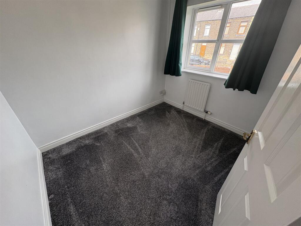 House in Kirklees, West Yorkshire - View 4