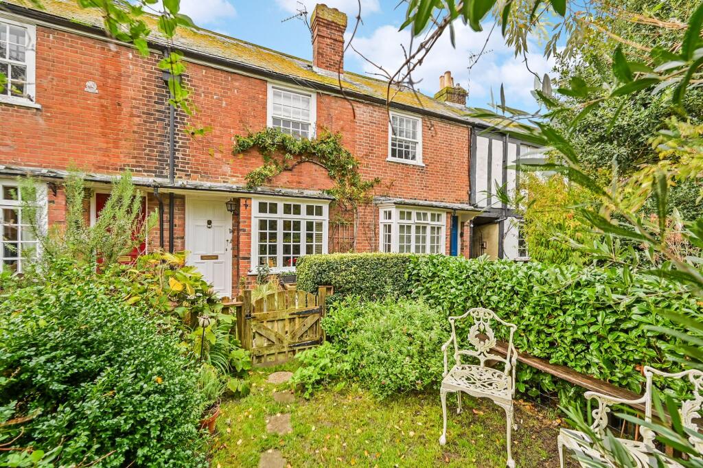 Main image of property: Hylands Yard, Rye, TN31