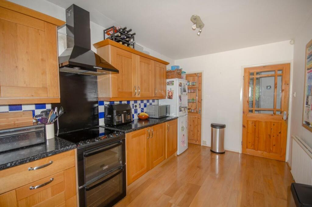 House in Bristol, Bromley Heath, Downend and Bromley Heath - More