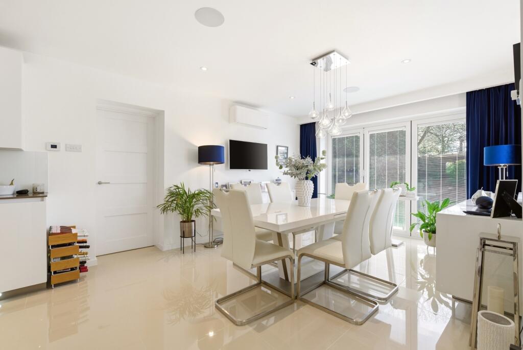 Additional image 6 of Ash Grove, Wheathampstead, St. Albans, Hertfordshire, AL4