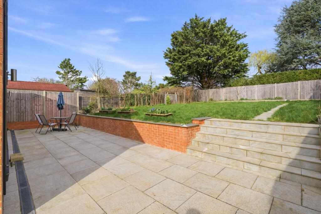 Additional image 17 of Grove Road, Harpenden, Hertfordshire, AL5