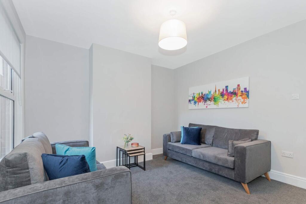 Main image of property: Beachgrove Road, Bristol, BS16