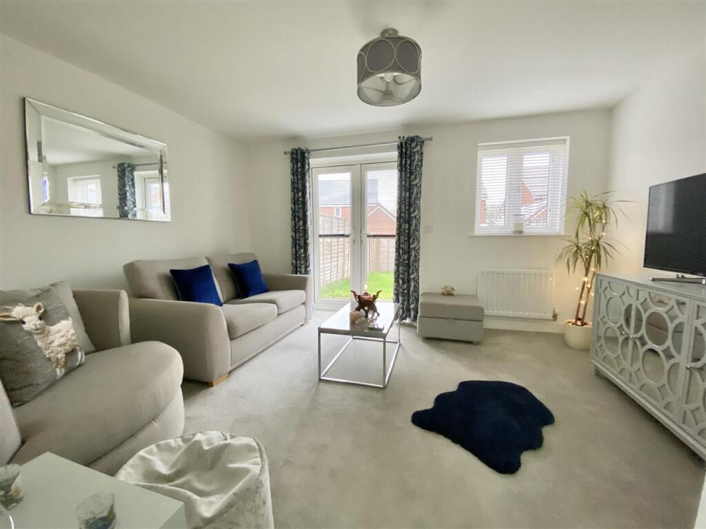 14 Simpson Way, Shrewsbury, SY2 6FT photo 2