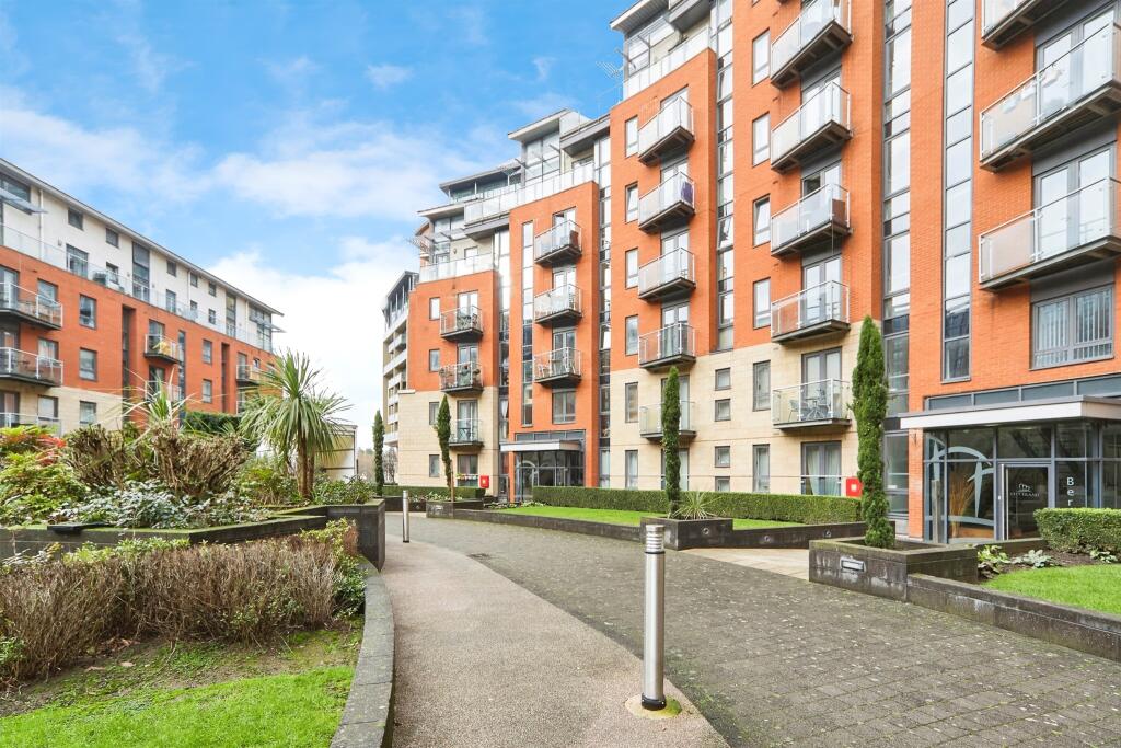 Main image of property: Gotts Road, Leeds