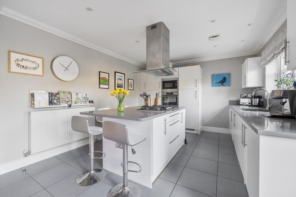 House in Tonbridge - View 4