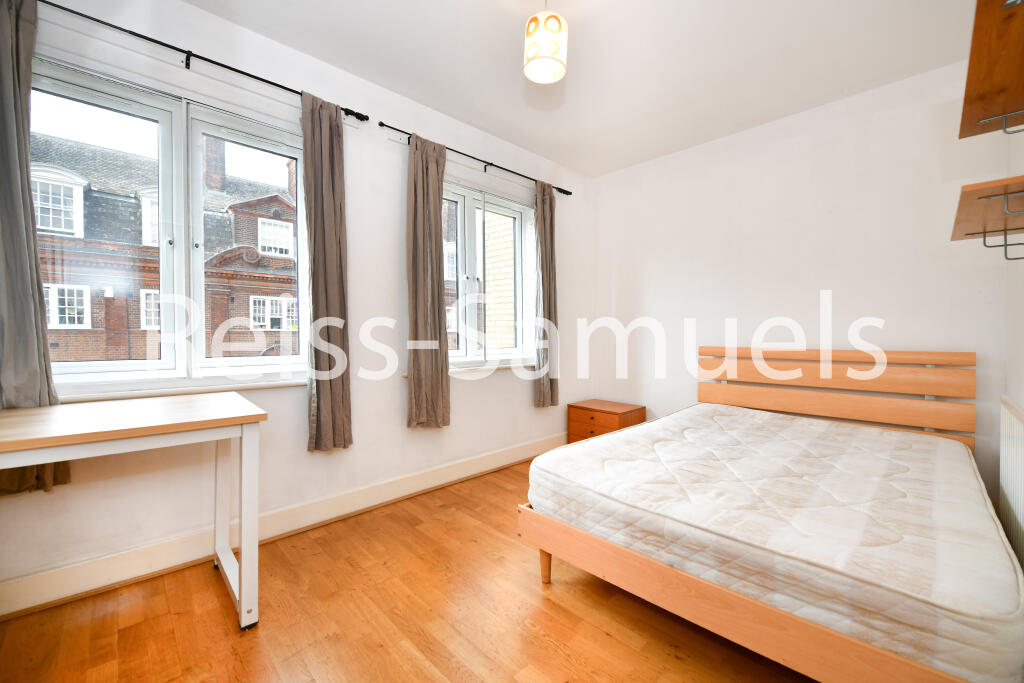 6 bedroom town house for rent