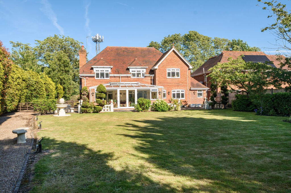 House in Winnersh, Sindlesham - View 4