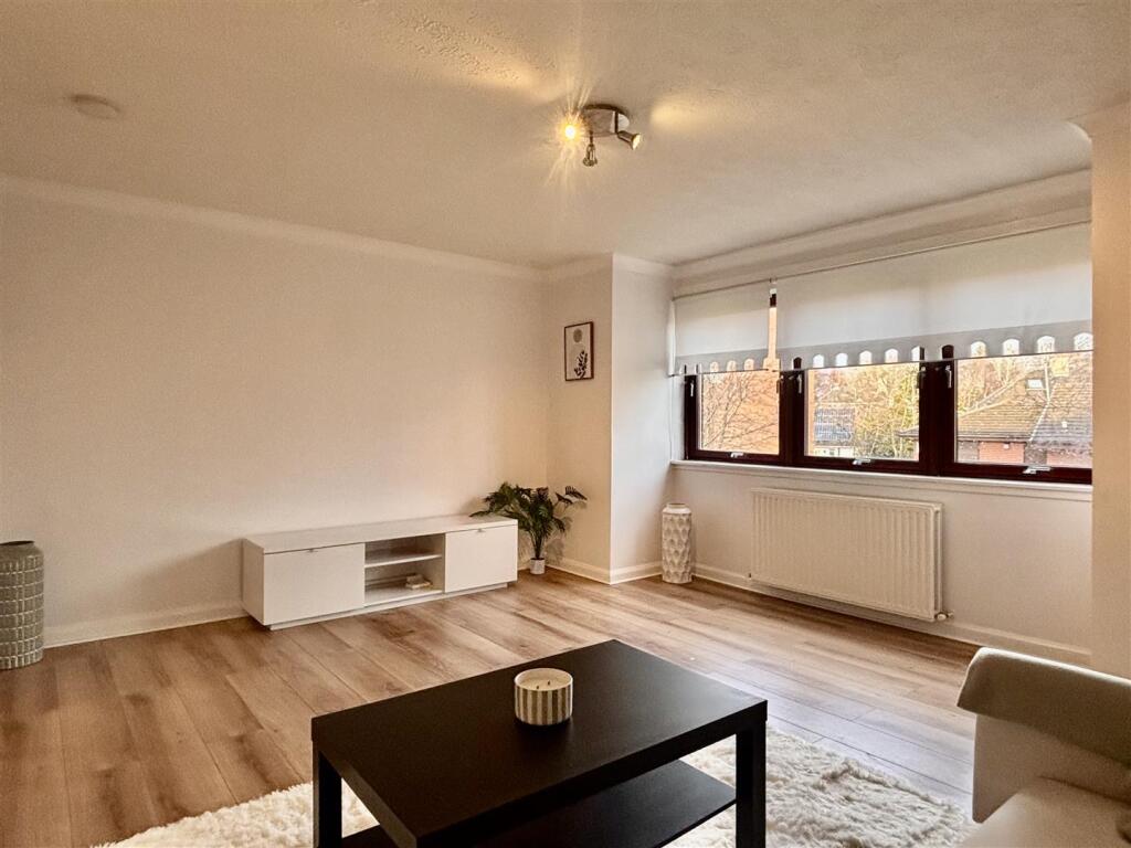 Whittagreen Court, Motherwell photo 4