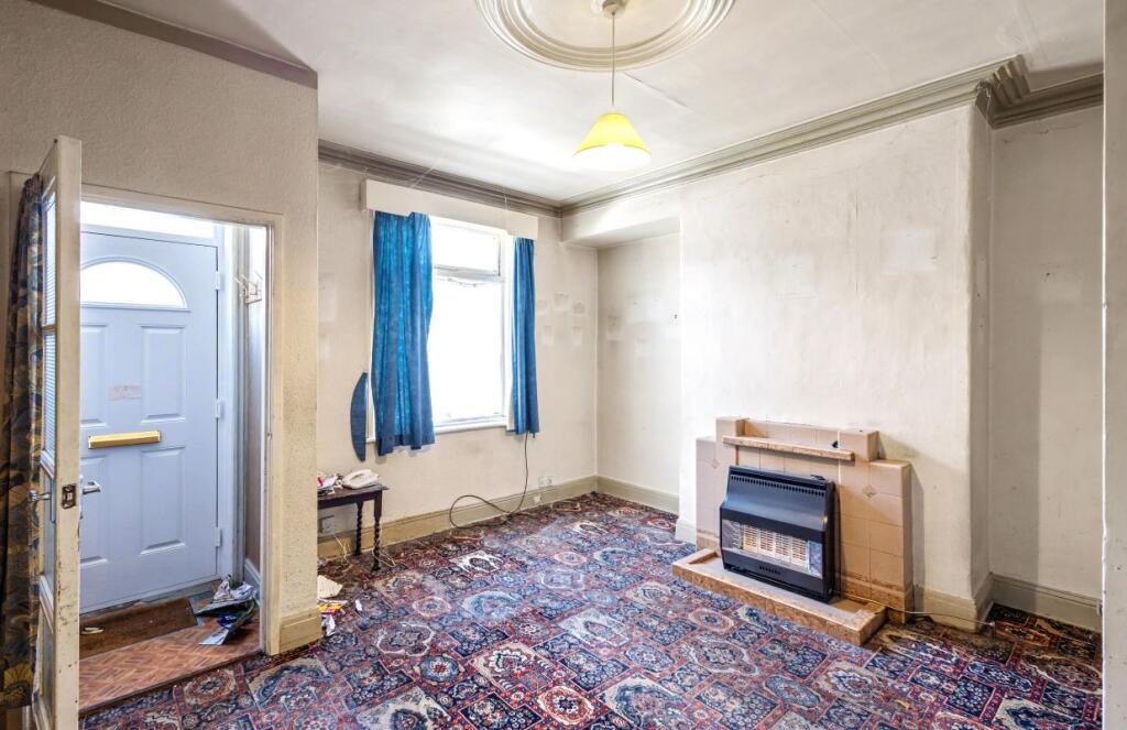 House in Bradford - View 2
