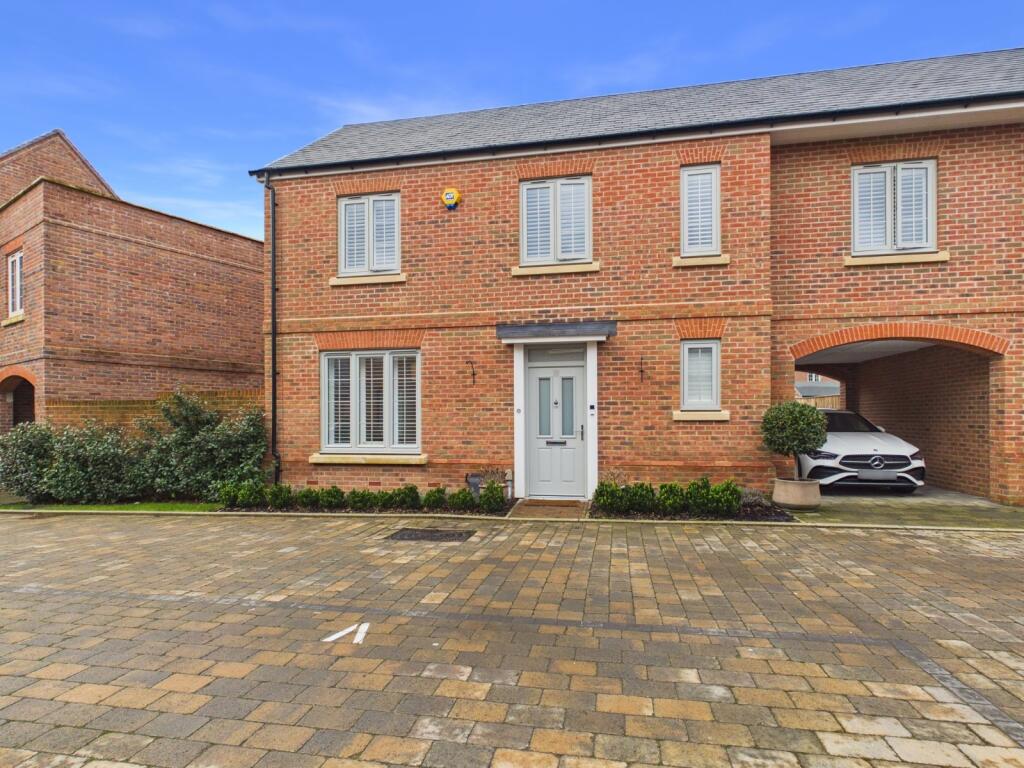 Main image of property: Wingrove Drive, Wilton Park, Beaconsfield, Buckinghamshire, HP9