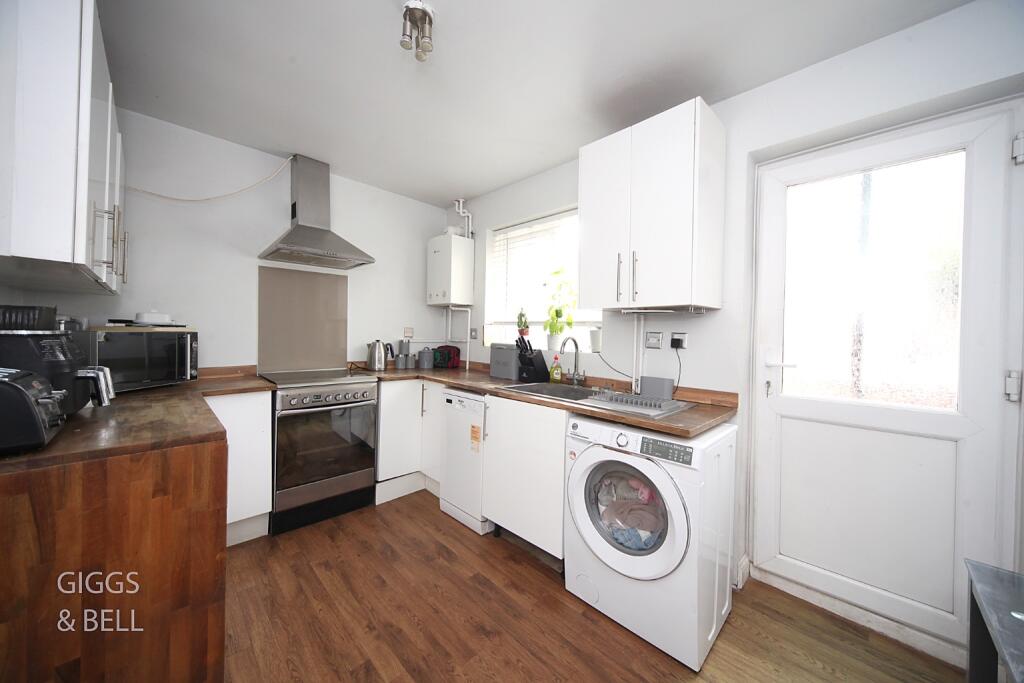 House in Luton - More