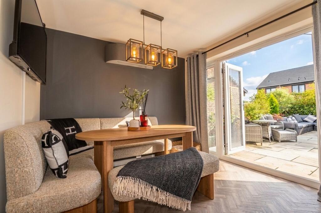 House in Salford, Dales Brow, Ellesmere Park - View 4