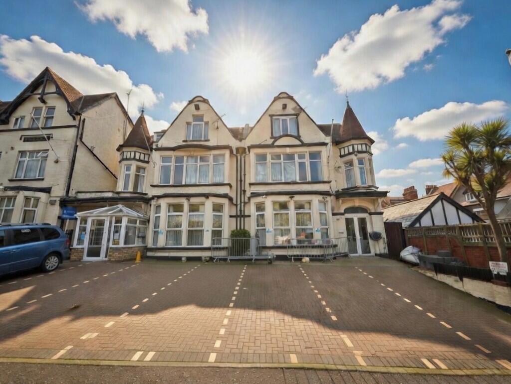 Main image of property: Grosvenor Road, Westcliff-On-Sea, Essex, SS0