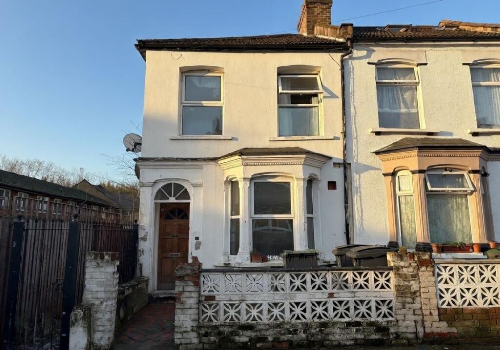 Main image of property: 1 Sperling Road, Tottenham, London, N17 6UQ