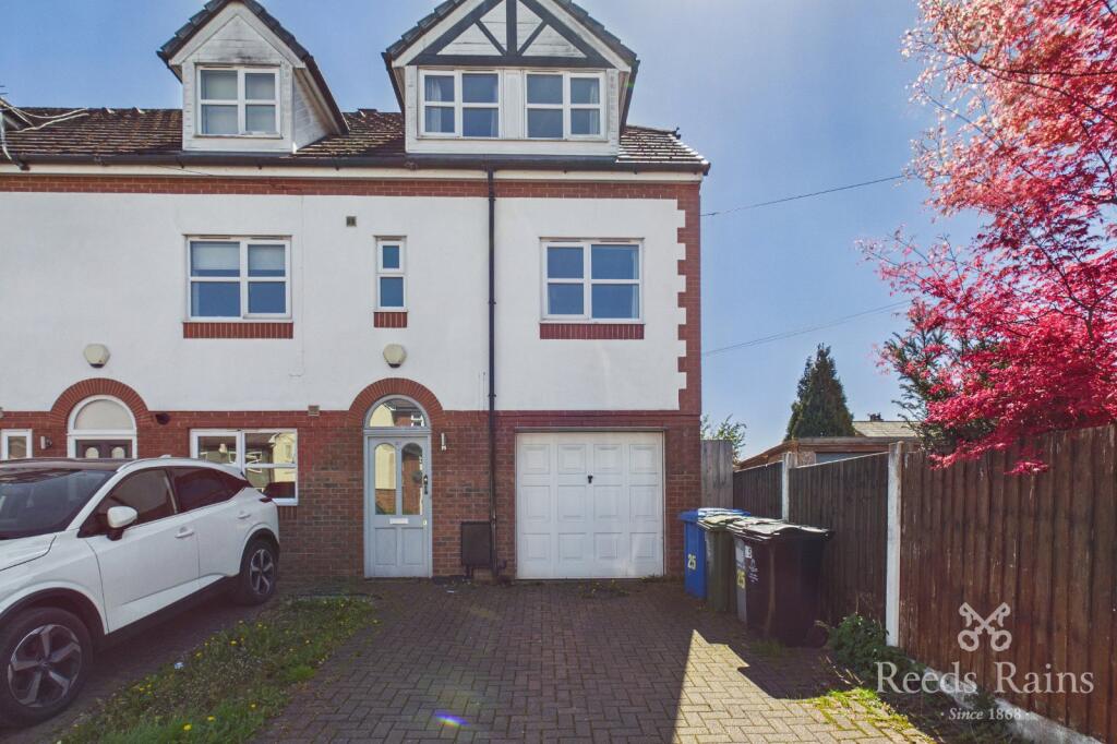 Main image of property: Greenbank Road, Sale, Greater Manchester, M33