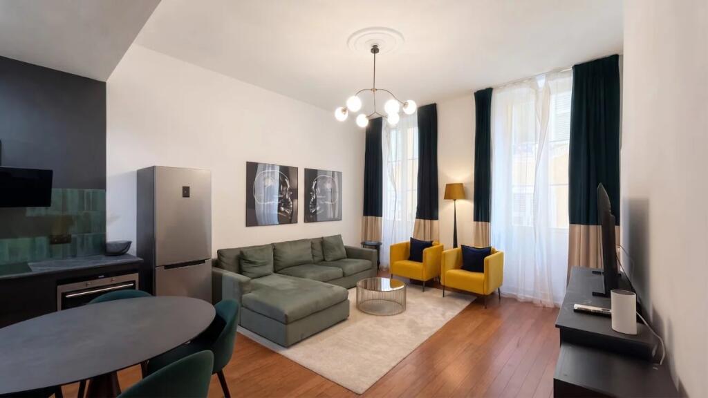 Main image of property: Provence-Alps-Cote d`Azur, Alpes-Maritimes, Nice