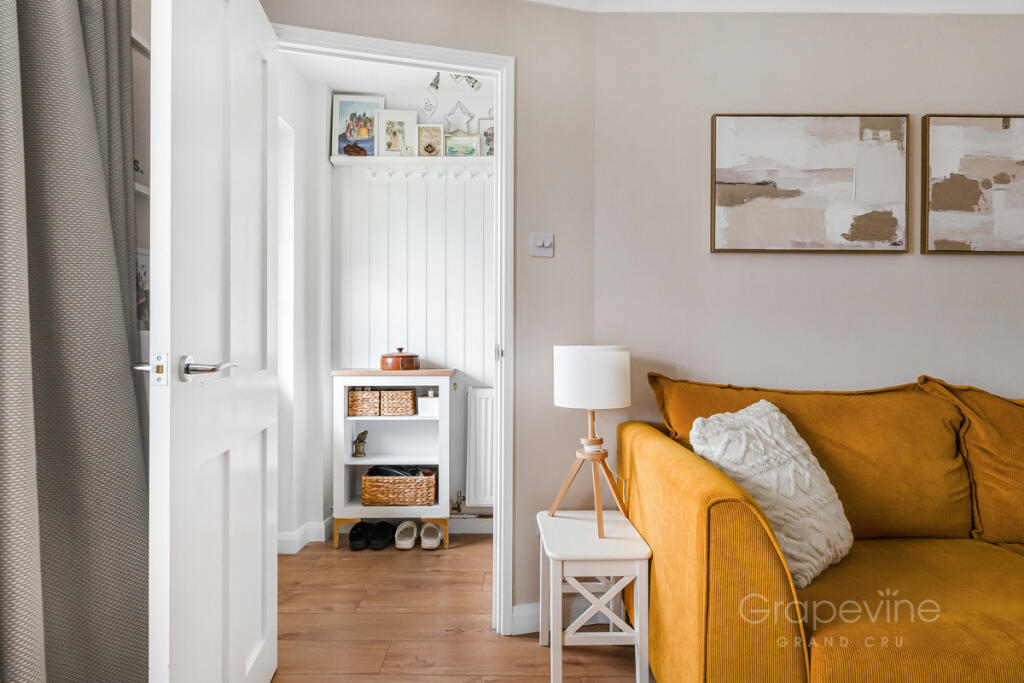 Lysander Close, Woodley, RG5 - More