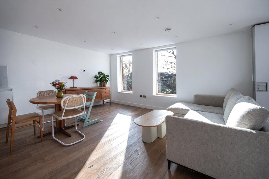 3-bed flat on Blackburn House, Prodigal Square, Hackney, London, E8, £850,000