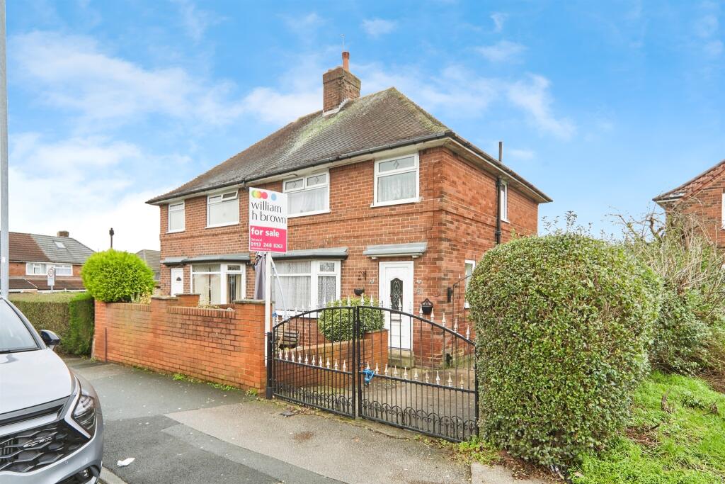 Main image of property: Foundry Approach, LEEDS