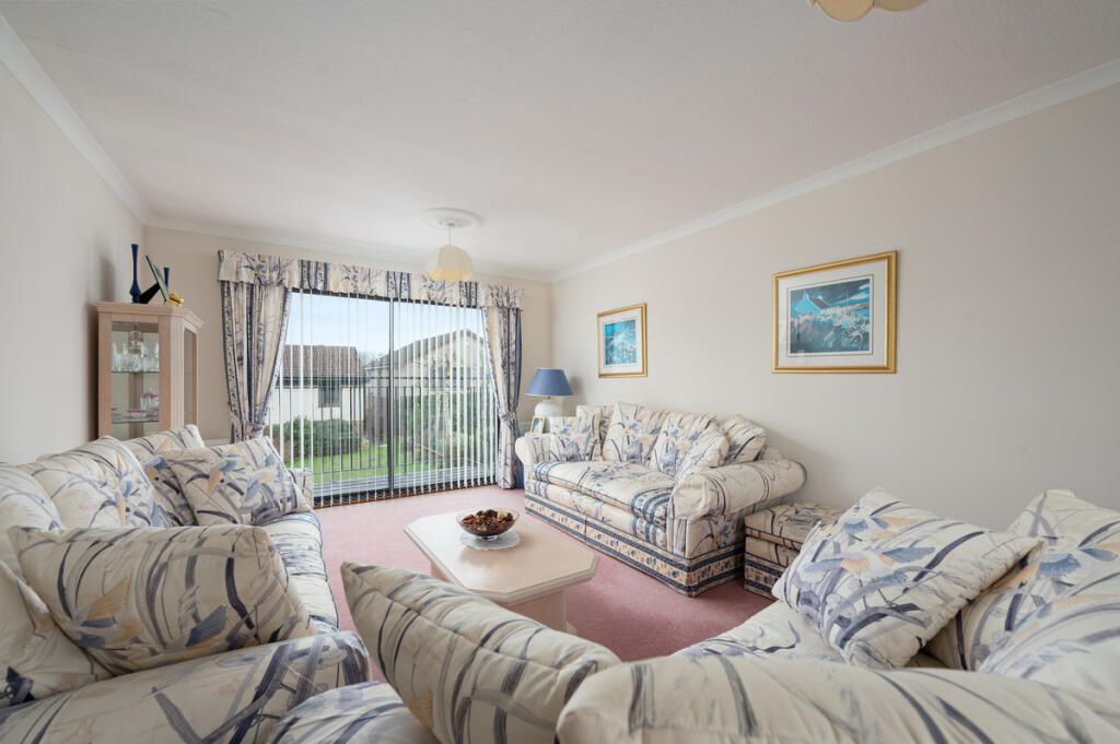 Southerton Gardens, Kirkcaldy, KY2 photo 2