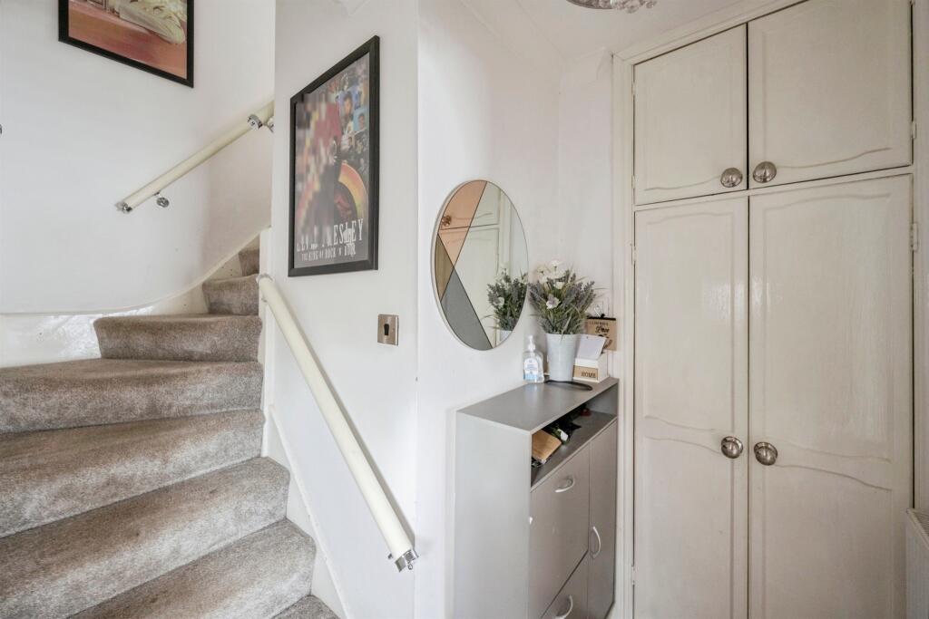 House in Bassetlaw, Harworth Bircotes - View 2