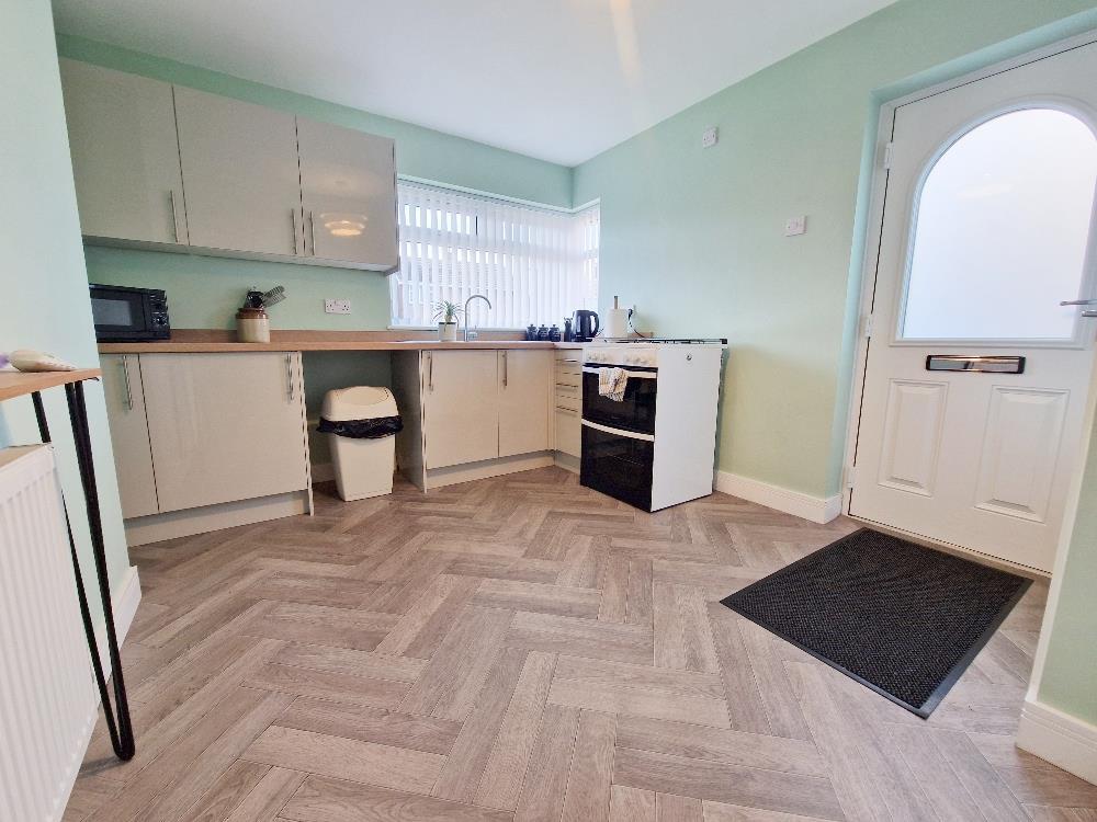 Singleton Avenue, Crewe photo 4