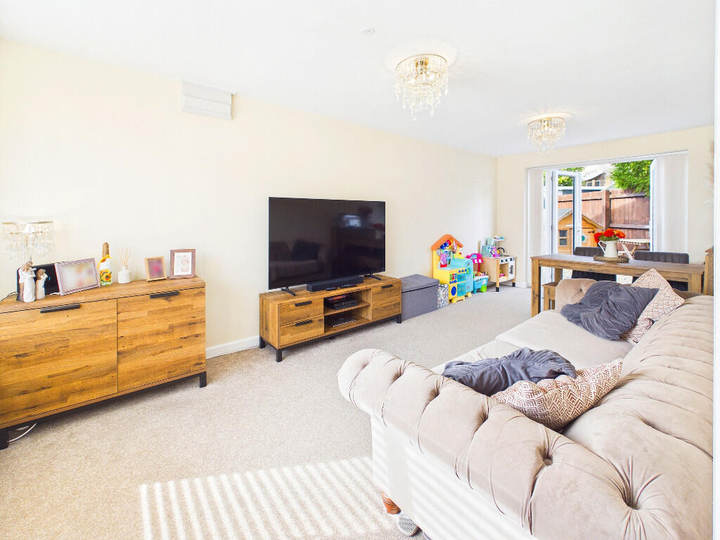 House in Usk - View 3