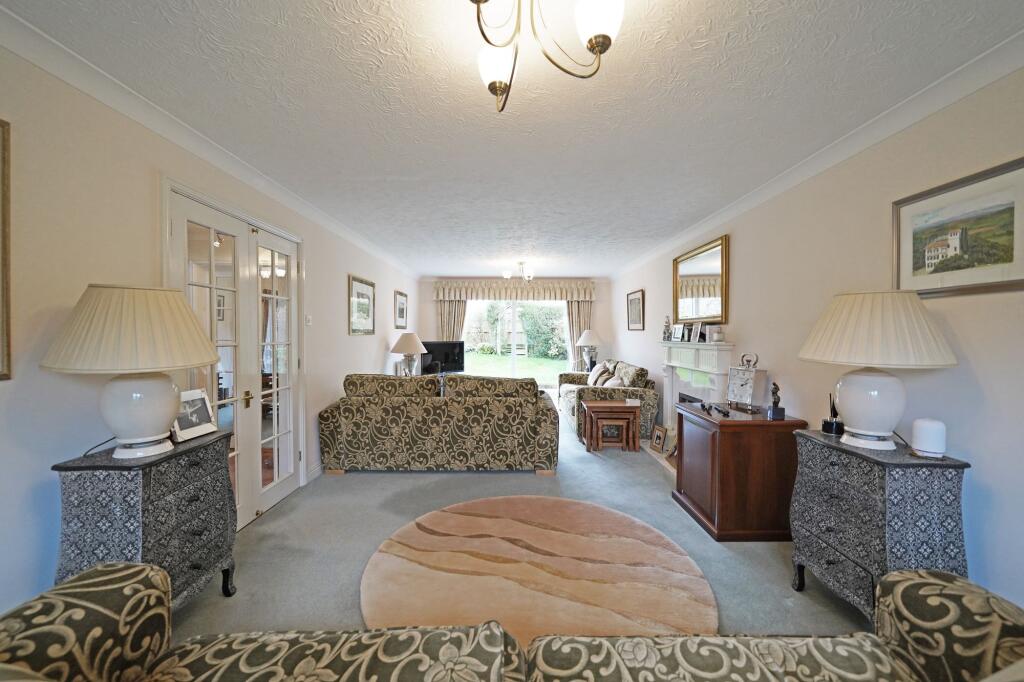 House in Solihull, Balsall - View 3
