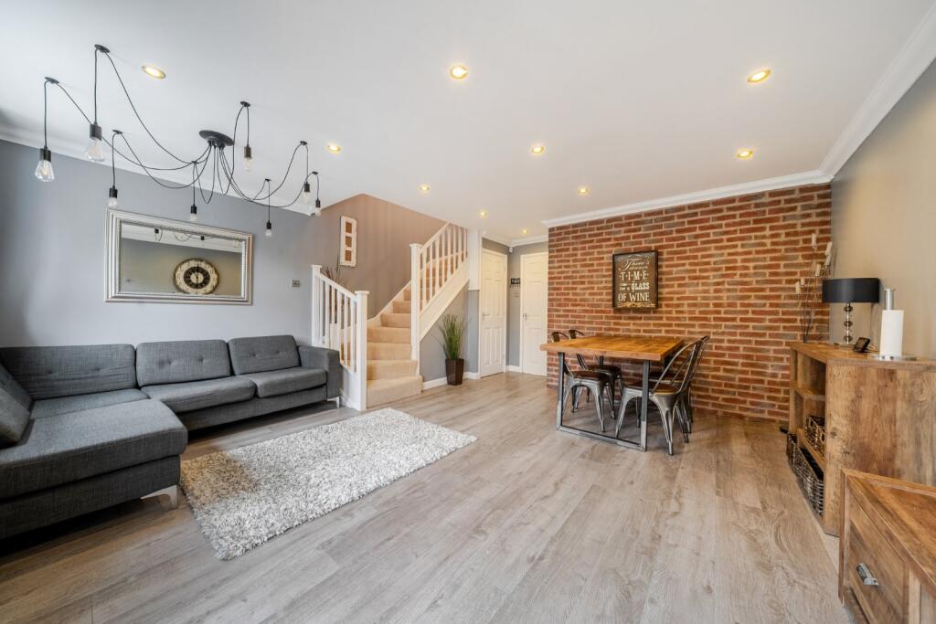 Additional image 2 of Aldershaws, Shirley, Solihull, West Midlands, B90