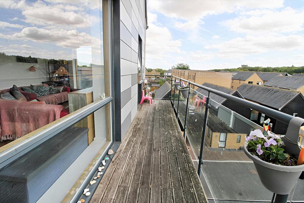 Apartment in Chelmsford - View 2