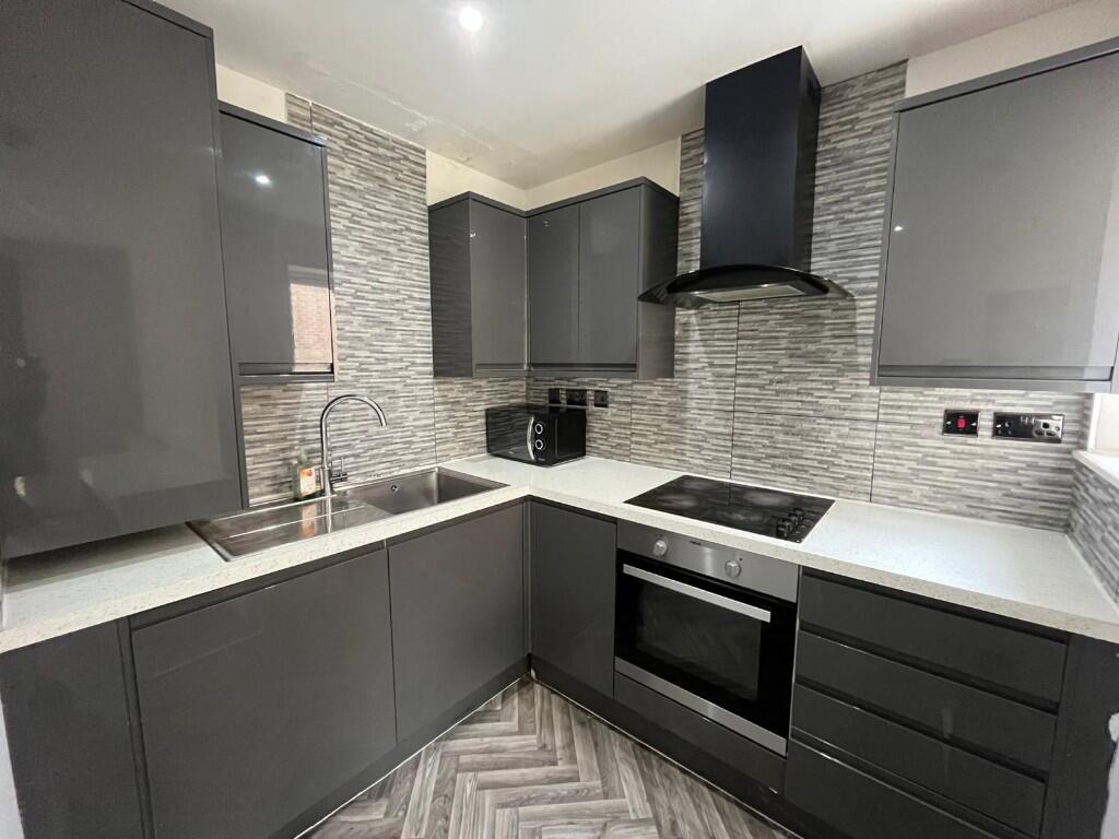 2 bedroom flat for rent