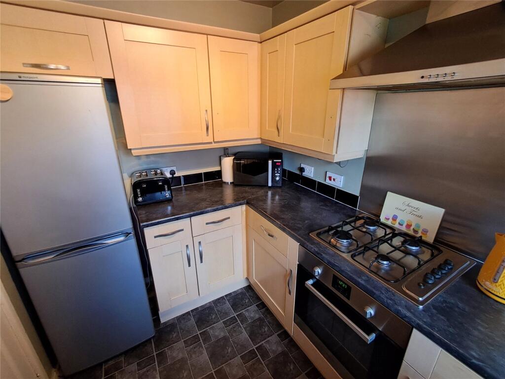 House in Lichfield, Burntwood - View 5