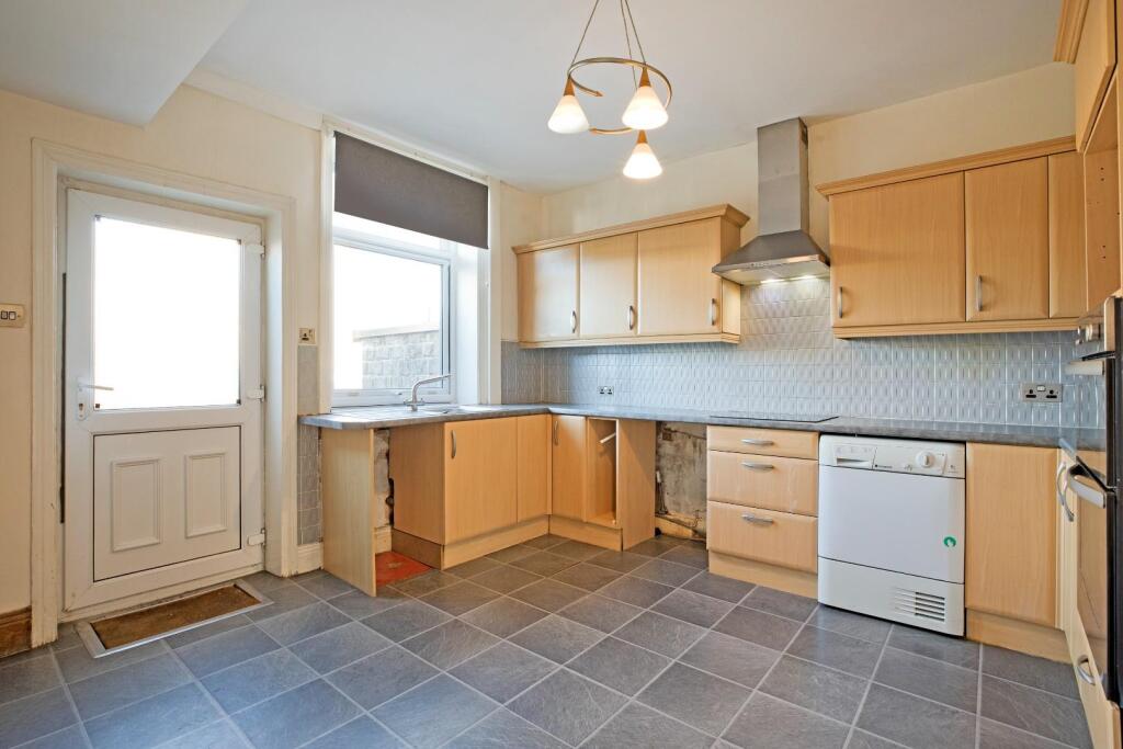 East Parade, Ilkley photo 3