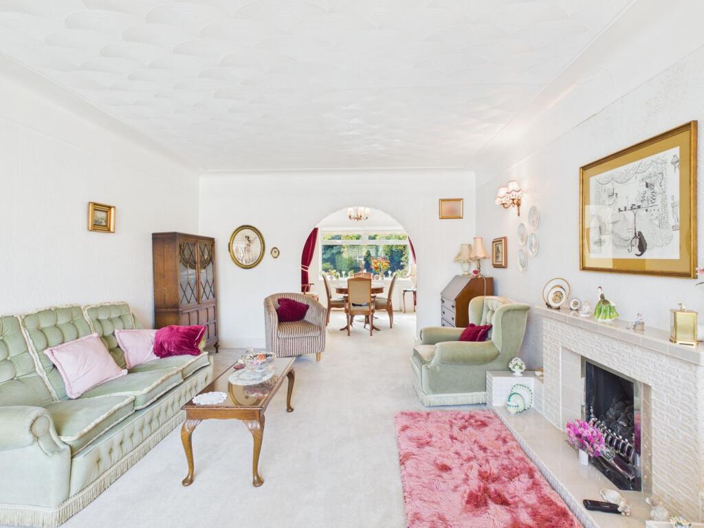 Sefton Gardens, Aughton, L39 photo 4