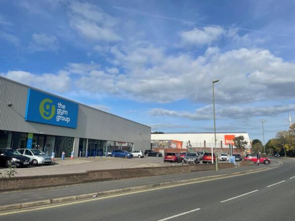 PHOTO 3  160 Southampton Road Fareham.jpg