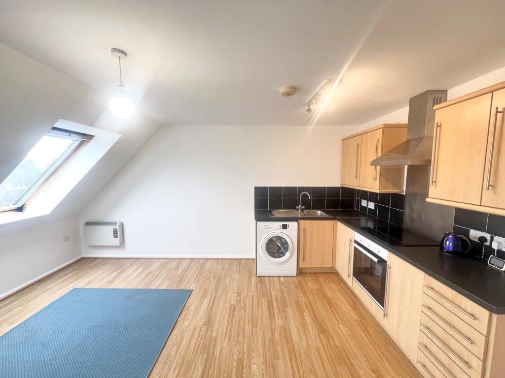 Main image of property: Avonmouth Road, Avonmouth, Bristol